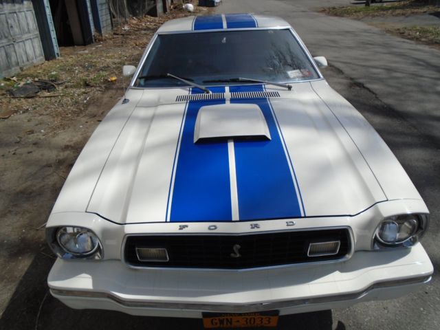 1976 mustang cobra ii charlies angels