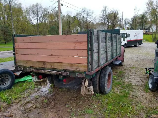 1949 international harvester kb-5 green diamond barn find / 28,000 actual miles