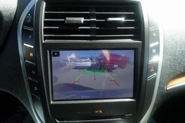 2019 lincoln mkc select