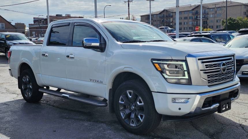 2022 nissan titan