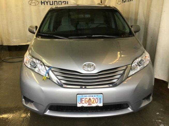2016 toyota sienna le for sale in anchorage, alaska