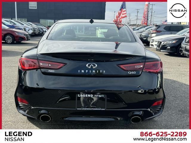 2022 infiniti q60 luxe