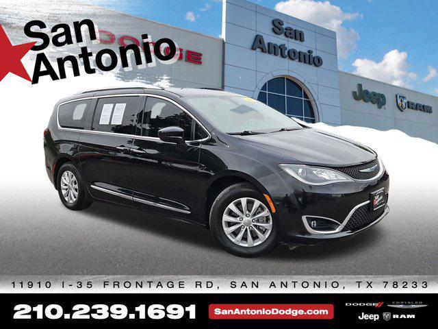 2019 chrysler pacifica touring l