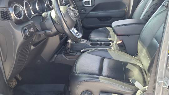 2020 Jeep Wrangler altitude
