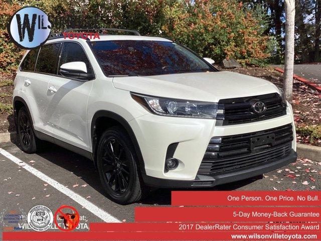 2019 toyota highlander se