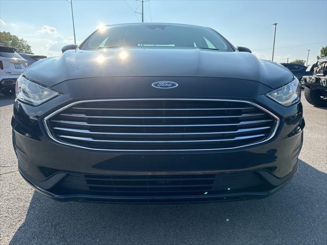 2020 ford fusion se