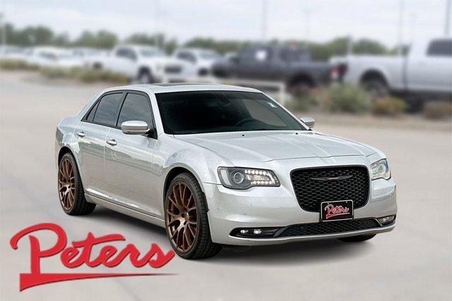 2023 chrysler 300 s