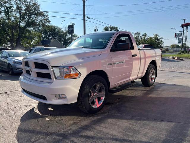 2011 dodge ram 1500 st