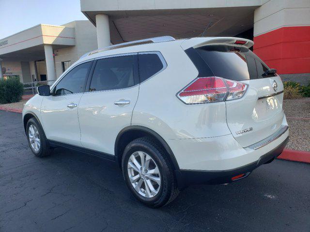 2016 nissan rogue sv