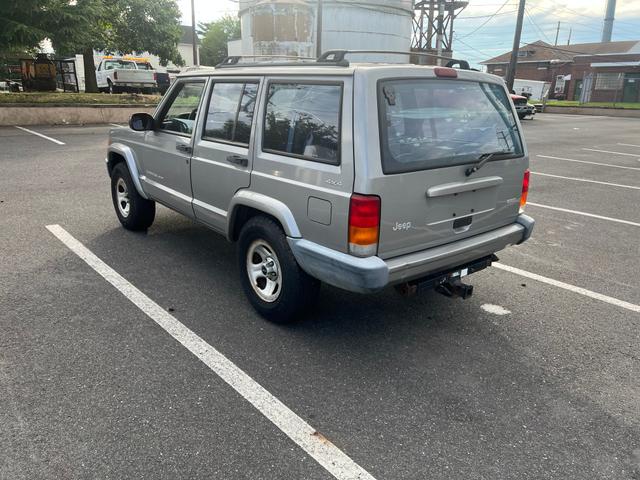 2000 jeep cherokee sport