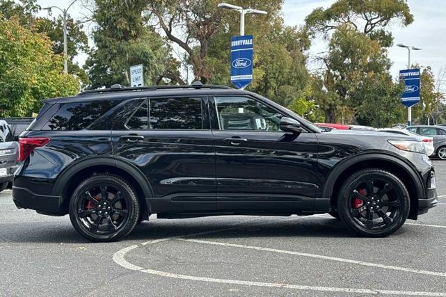 2021 ford explorer st