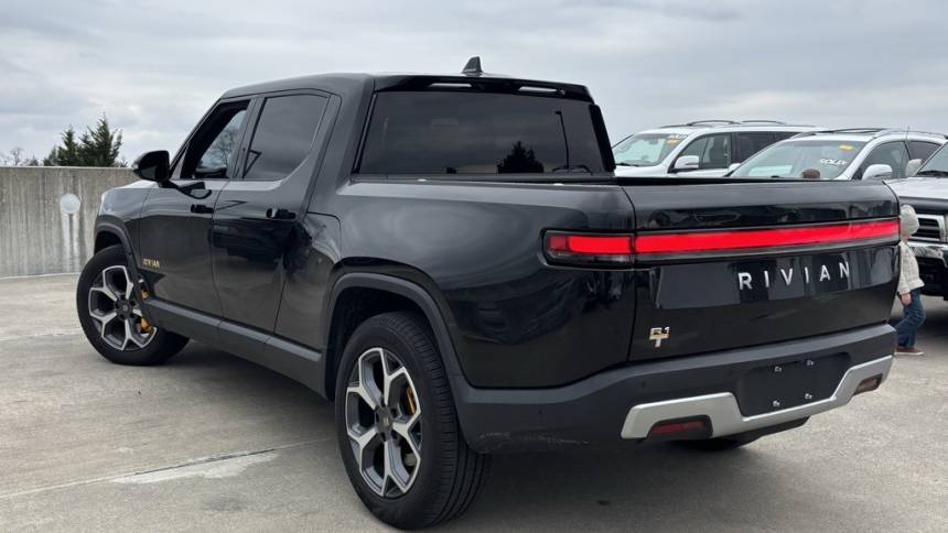 2022 rivian r1t adventure