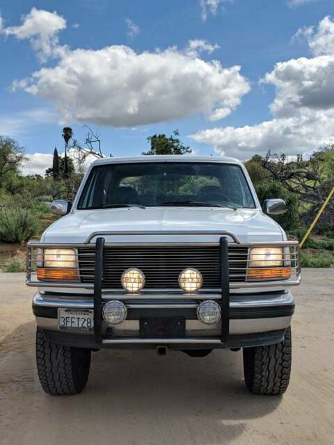 1993 ford bronco xlt with kennebell supercharger / supercharged