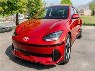 2024 Hyundai IONIQ 6 se