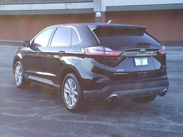 2022 ford edge titanium
