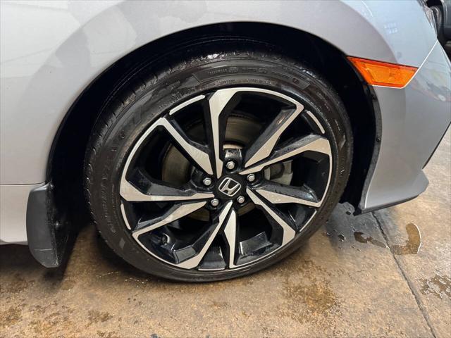 2019 honda civic si base