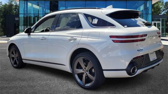 2025 Genesis GV70