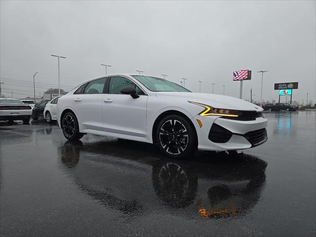 2021 kia k5 gt-line