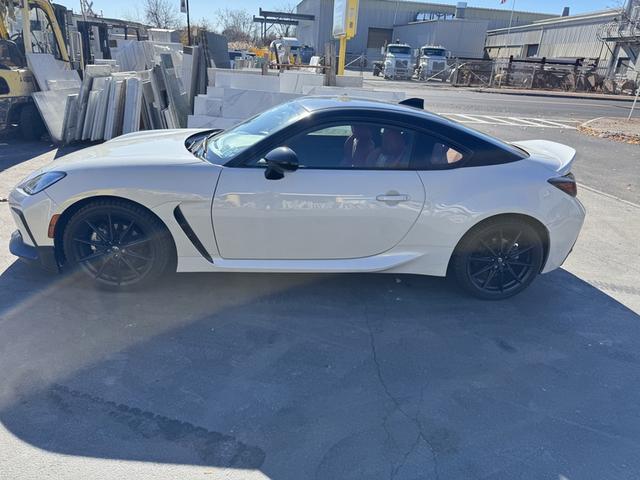 2023 toyota gr86 premium