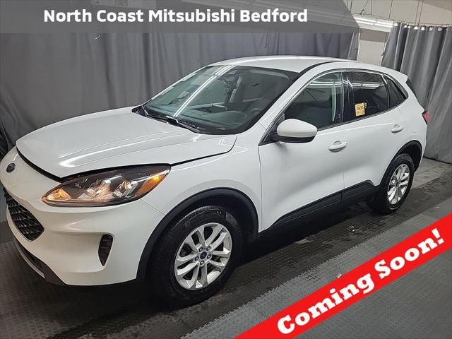 2021 ford escape se