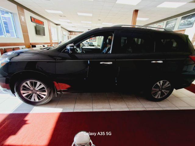 2020 nissan pathfinder sl