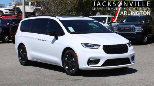 2024 Chrysler Pacifica