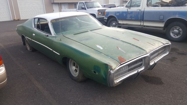 1972 dodge charger, 440, very complete, original paint, solid california car