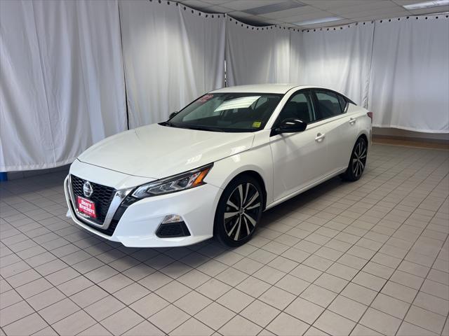 2022 nissan altima 2.5 sr