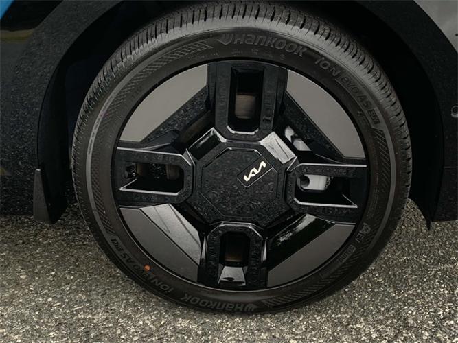 new 2024 kia ev9 gt-line