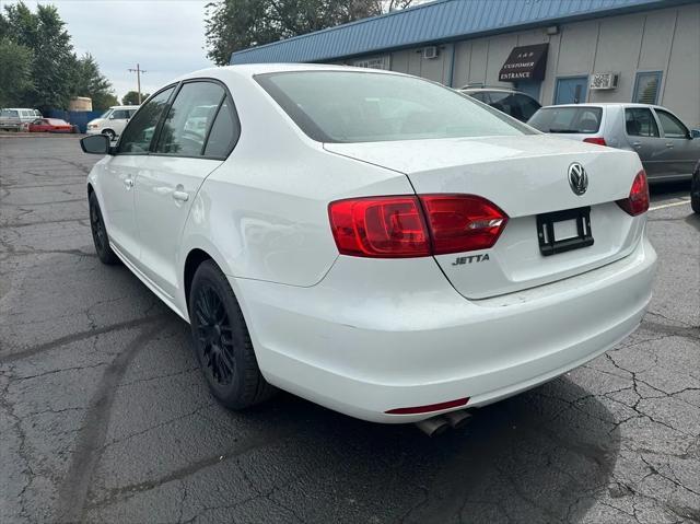 2014 volkswagen jetta man s