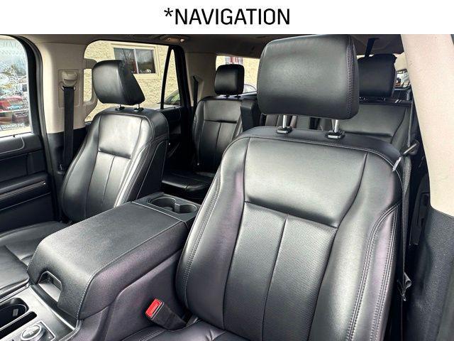 2022 ford expedition xlt max