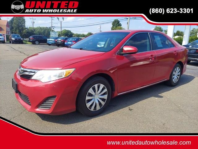 2013 toyota camry le