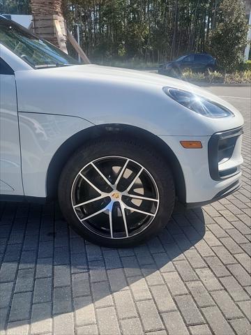 2023 porsche macan base