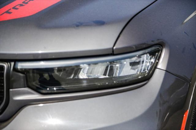 2022 jeep grand cherokee trailhawk