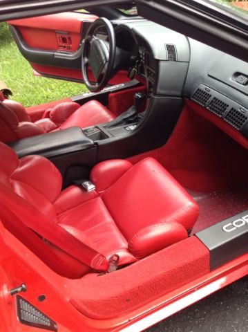 1990 corvette torch red beauty. low miles c4