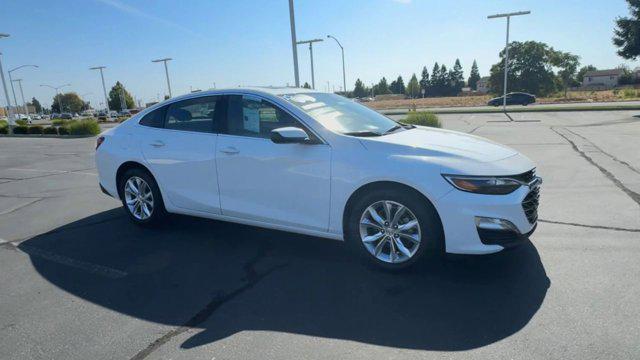 2022 chevrolet malibu fwd lt