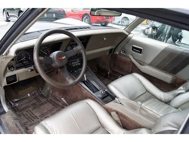 1982 corvette collector edition - bloomington gold and ncrs top flight winner!