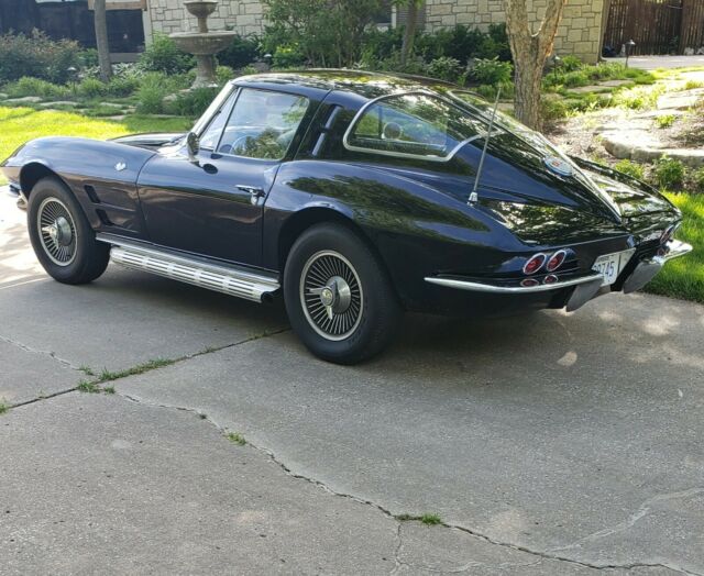 rare 1963 corvette split window coupe
