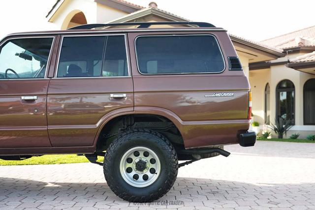 1982 toyota land cruiser base