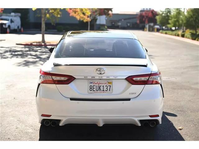 2018 toyota camry xse