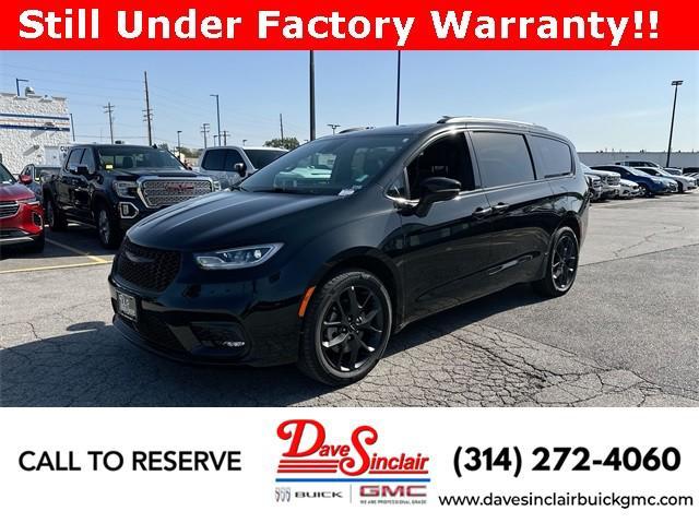 2023 chrysler pacifica limited