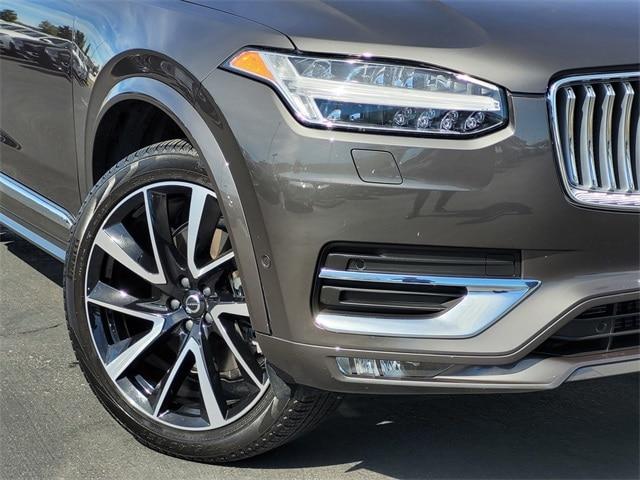 2024 volvo xc90 b5 plus