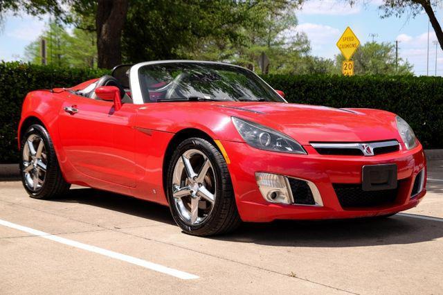 2009 saturn sky red line