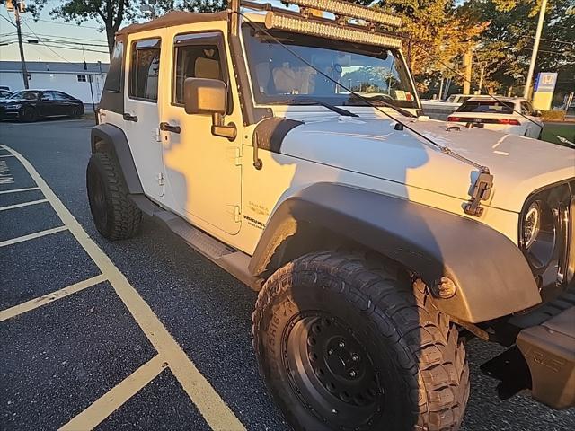 2011 jeep wrangler unlimited sahara