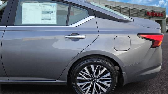 2025 Nissan Altima