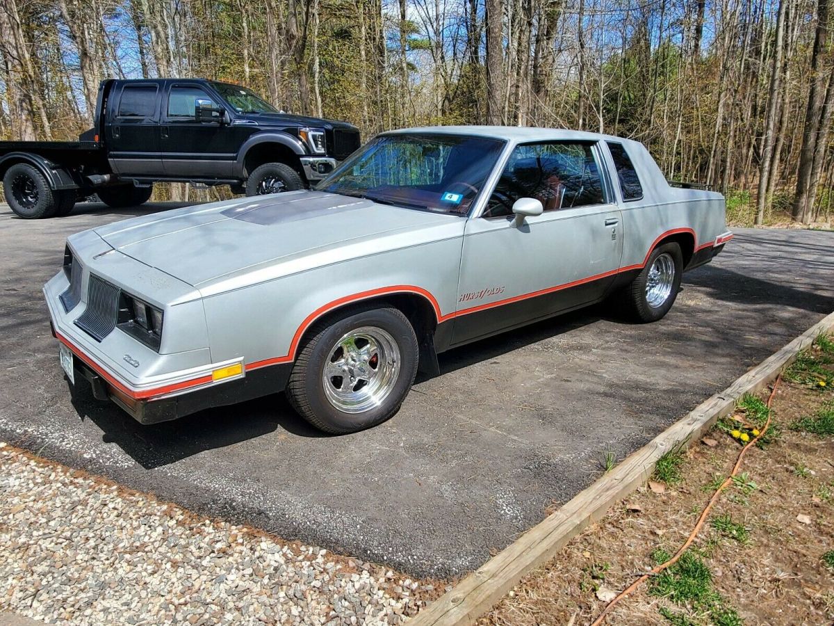 1984 oldsmobile hurst olds edition g body cutless 442 350cid 9.5 to 1 holley