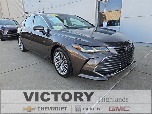 2019 toyota avalon limited