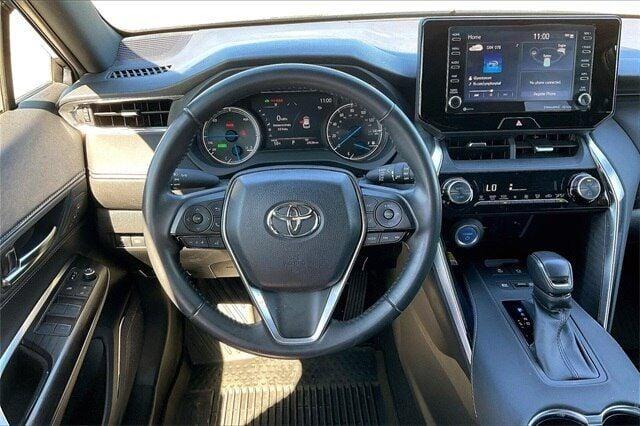 2022 toyota venza xle in hutchinson, kansas