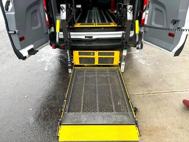 2018 ford transit-350 xlt
