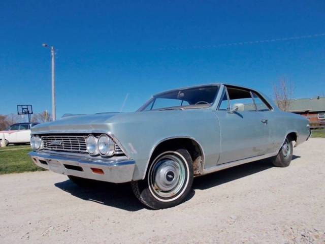 1966 chevrolet chevelle malibu 2 door hardtop, silver, 3 sp manual